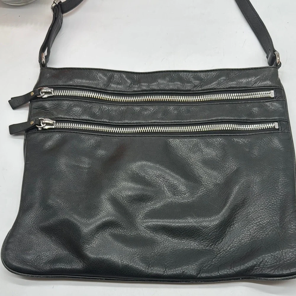 Margot Black Leather Crossbody Bag BP8054